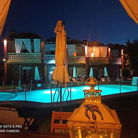 פוסידי Ydna Family Hotel Apartments מראה חיצוני תמונה
